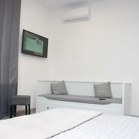 Dolce Sbadiglio 2 4*