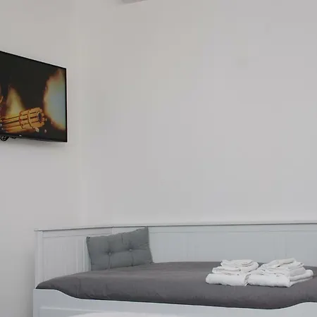 Guest house Dolce Sbadiglio 2 4*